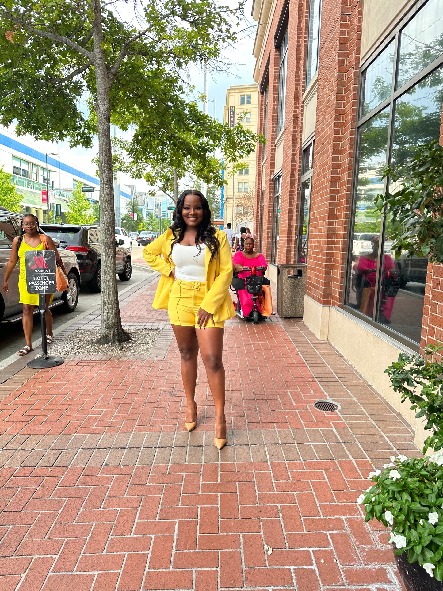 Corporate cutie shorts suit