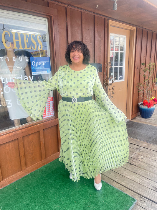 Green polka dot pleaded dress